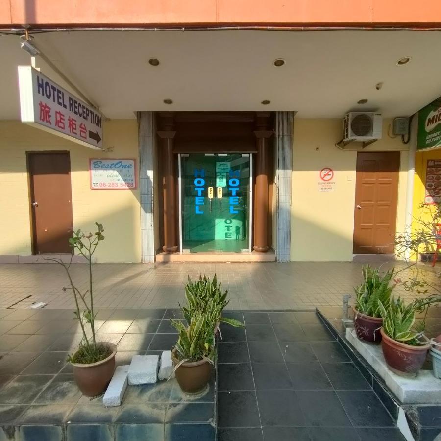 Best One Hotel Malacca Exterior foto
